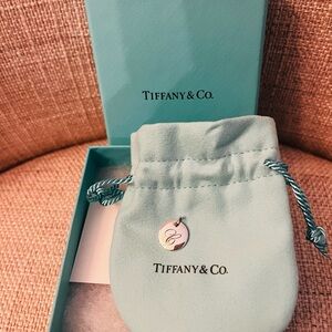 💯 Authentic Tiffany & Co. Silver letter C Charm with original Pouch and box